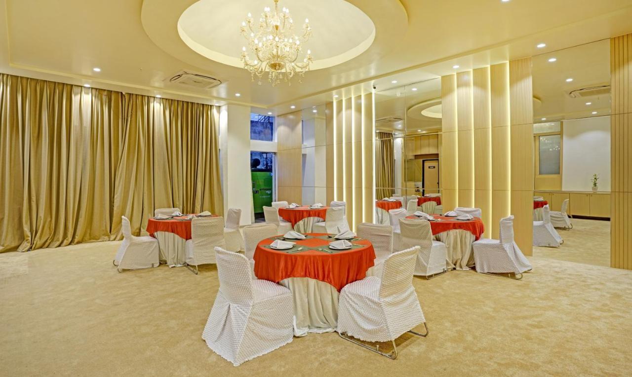 Treebo Premium Golden Bliss Trimurti Nagar Square Nagpur Exterior foto