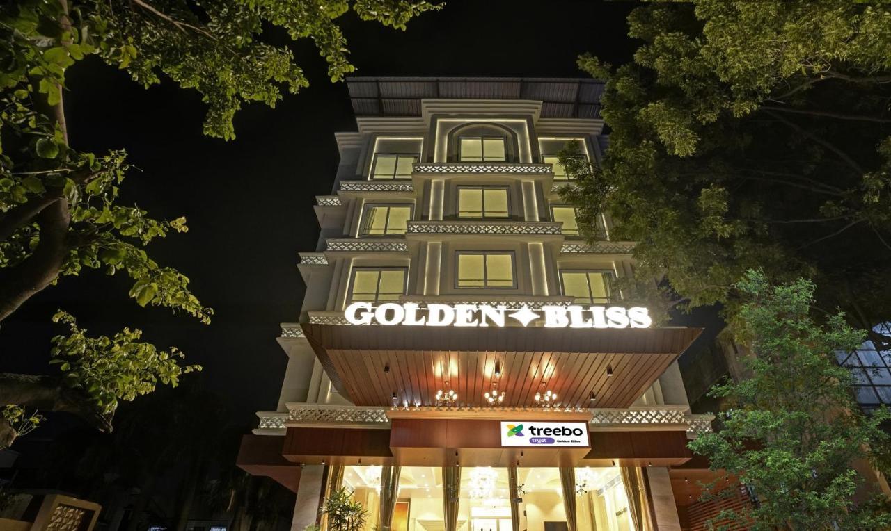 Treebo Premium Golden Bliss Trimurti Nagar Square Nagpur Exterior foto