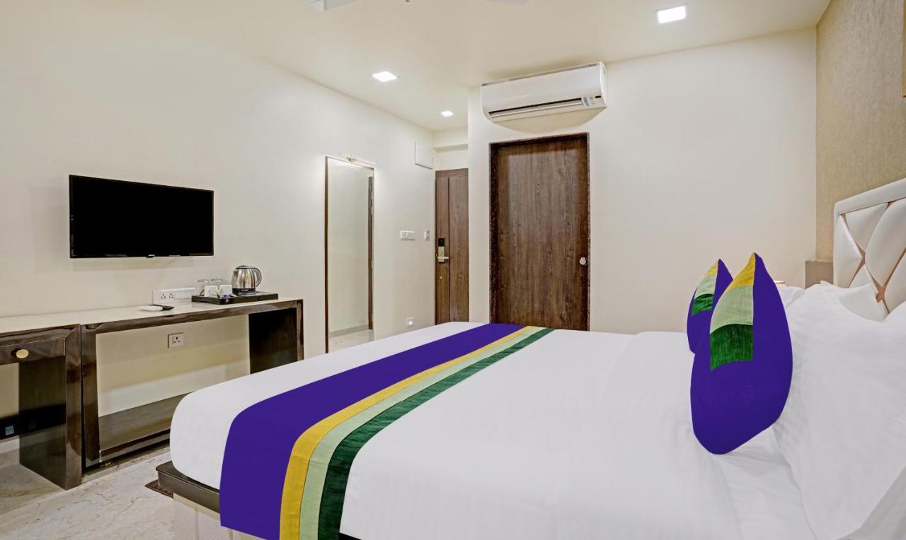Treebo Premium Golden Bliss Trimurti Nagar Square Nagpur Exterior foto